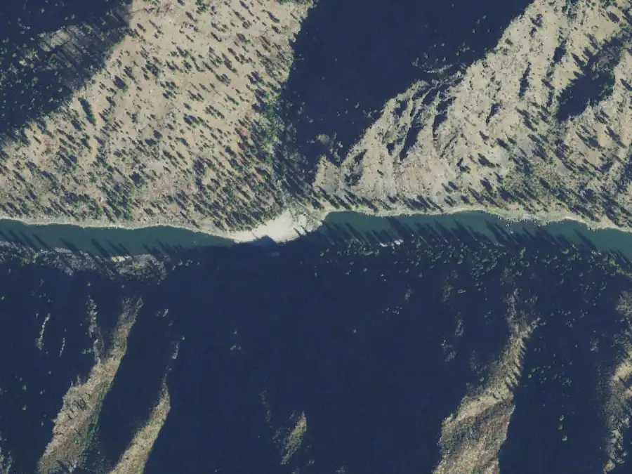 Aerial view of the river around mile 32, where Bargamin is on river right