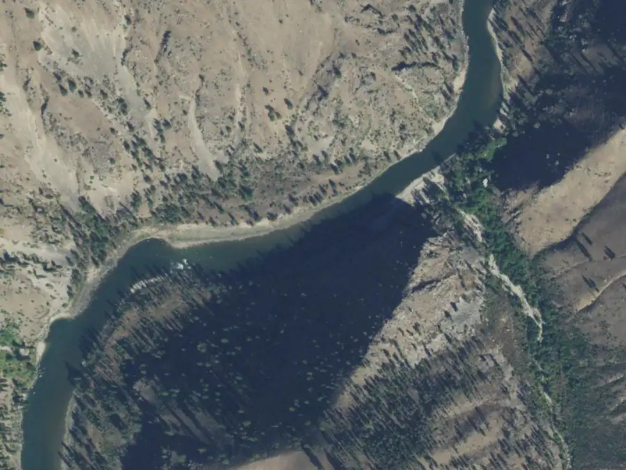 Aerial view of the river around mile 52.6, where Five Mile Creek is on river left