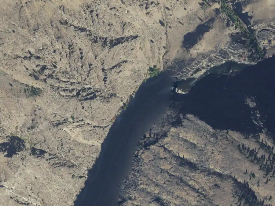 Aerial view of the river around mile 89.7, where Cliffside is on river right