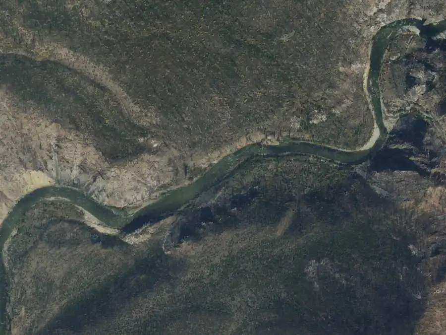 Aerial view of the river around mile 14.9, where Lake Creek is on river right
